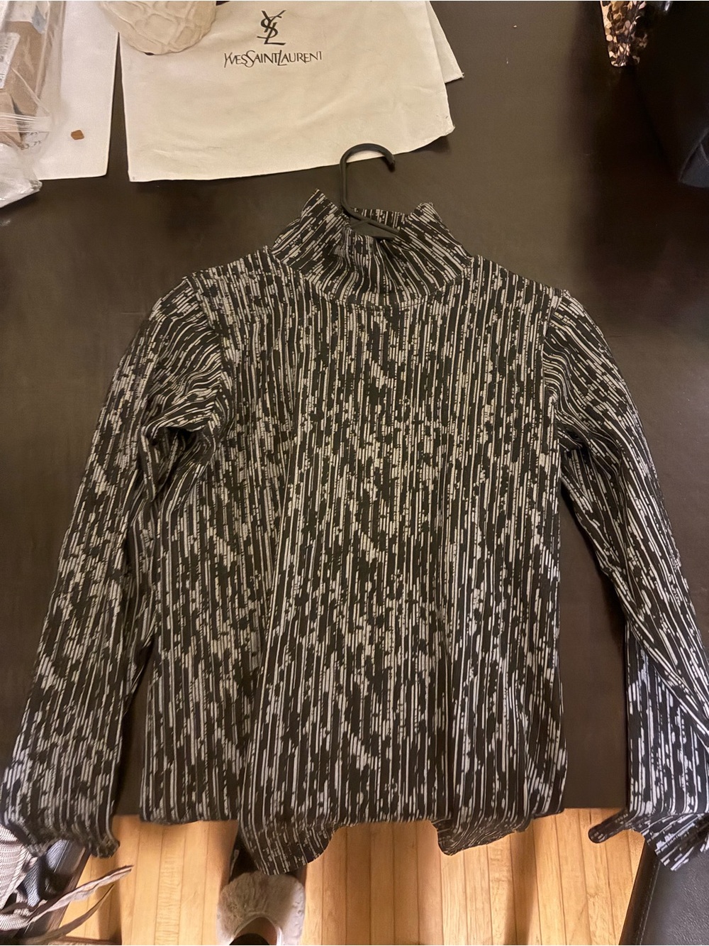 Kyodan Black and Gray Patterned Turtleneck Top